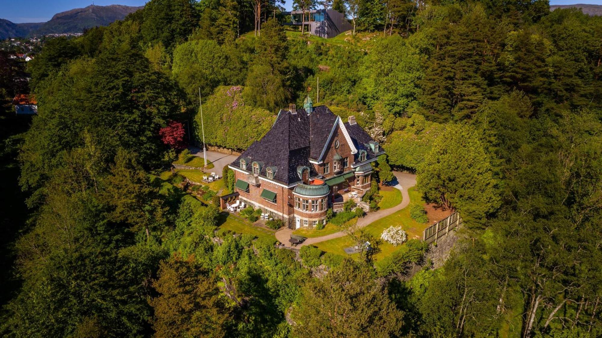 Unique Victorian Villa With Private Coastline Bergen Extérieur photo