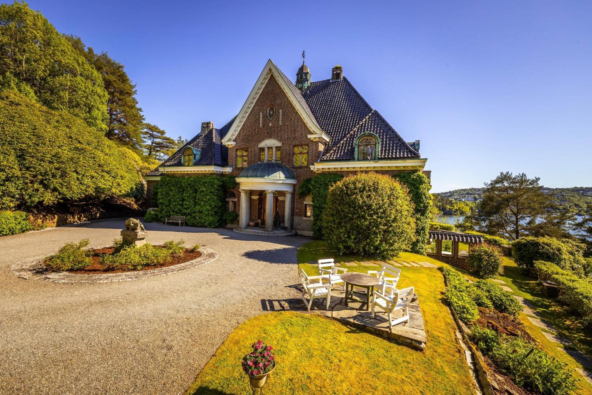 Unique Victorian Villa With Private Coastline Bergen Extérieur photo